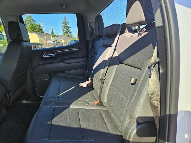 Used 2025 GMC Sierra 1500 SLT AWD/4WD image 6