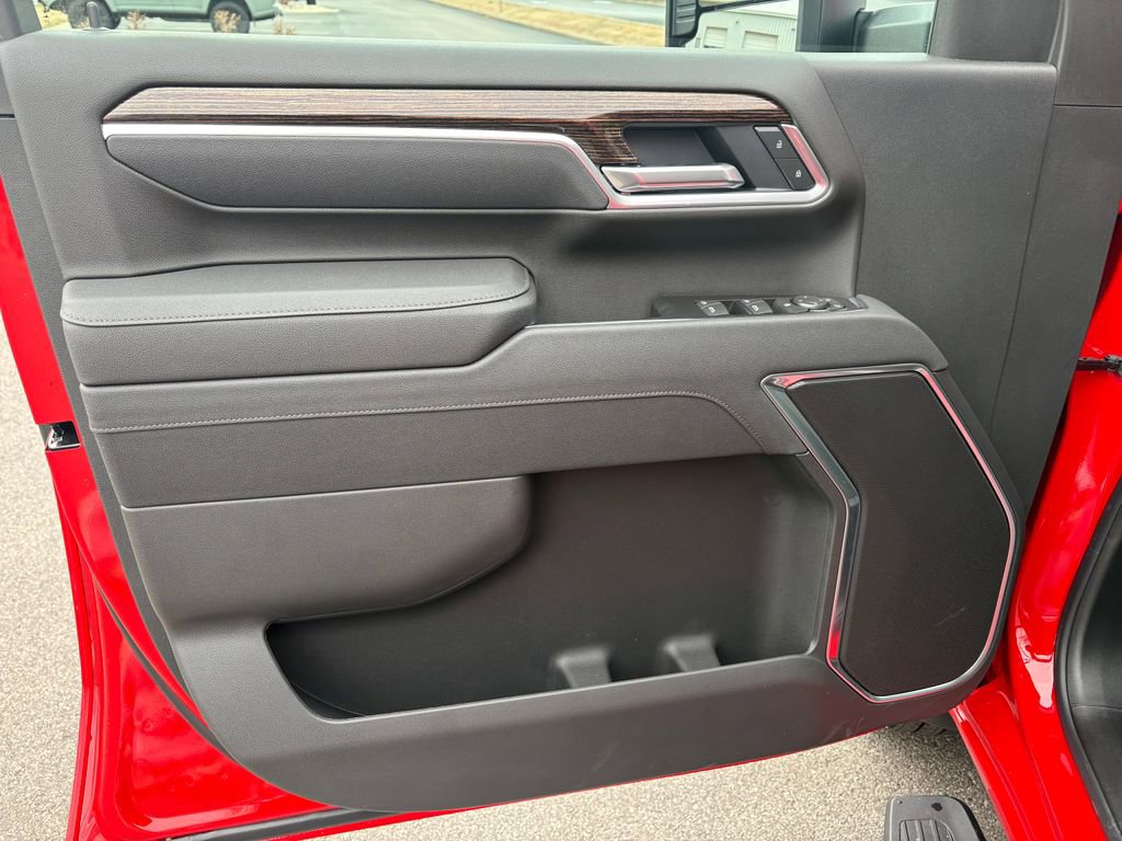 New 2026 GMC Sierra 3500 SLE w/ SLE Convenience Package image 13