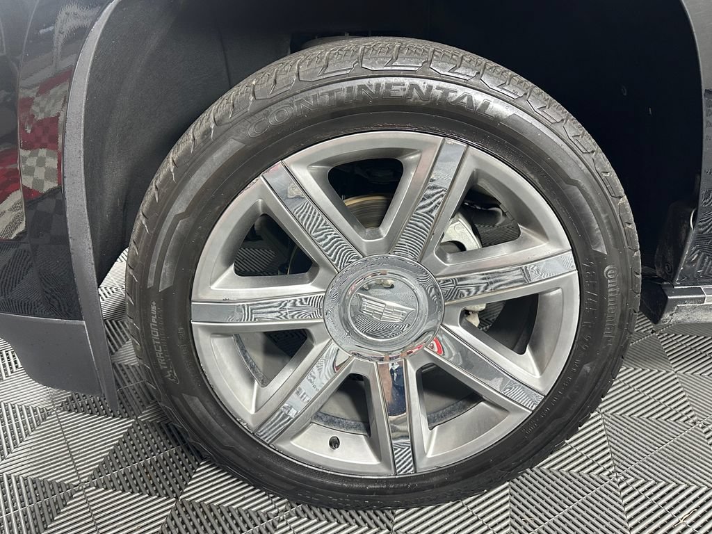 Used 2015 Cadillac Escalade Premium AWD/4WD image 13