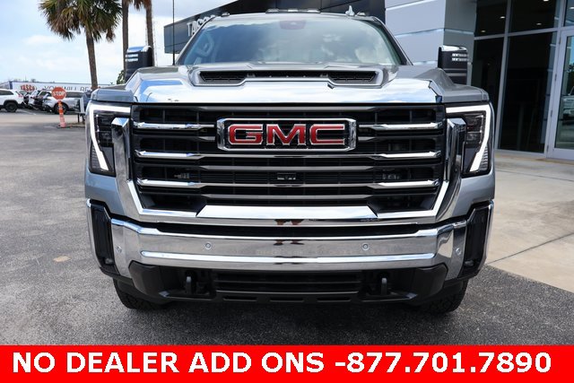 New 2025 GMC Sierra 2500 SLT w/ SLT Premium Package image 3