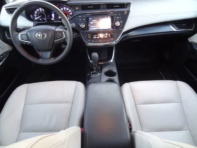 Used 2017 Toyota Avalon XLE Premium w/ All Weather Liner Package FWD image 11