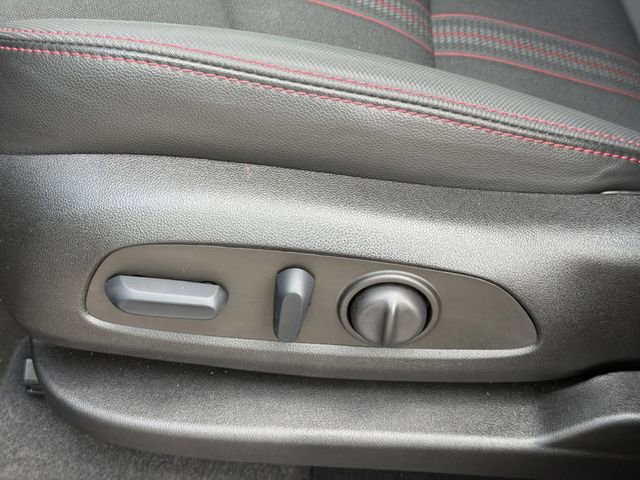 Certified 2022 Chevrolet Equinox RS image 23