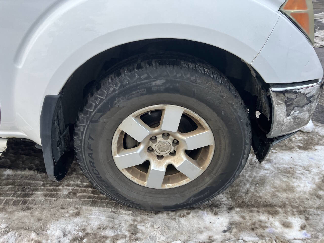 Used 2005 Nissan Frontier NISMO image 13