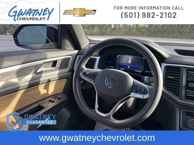 Used 2022 Volkswagen Atlas Cross Sport SE AWD/4WD image 24