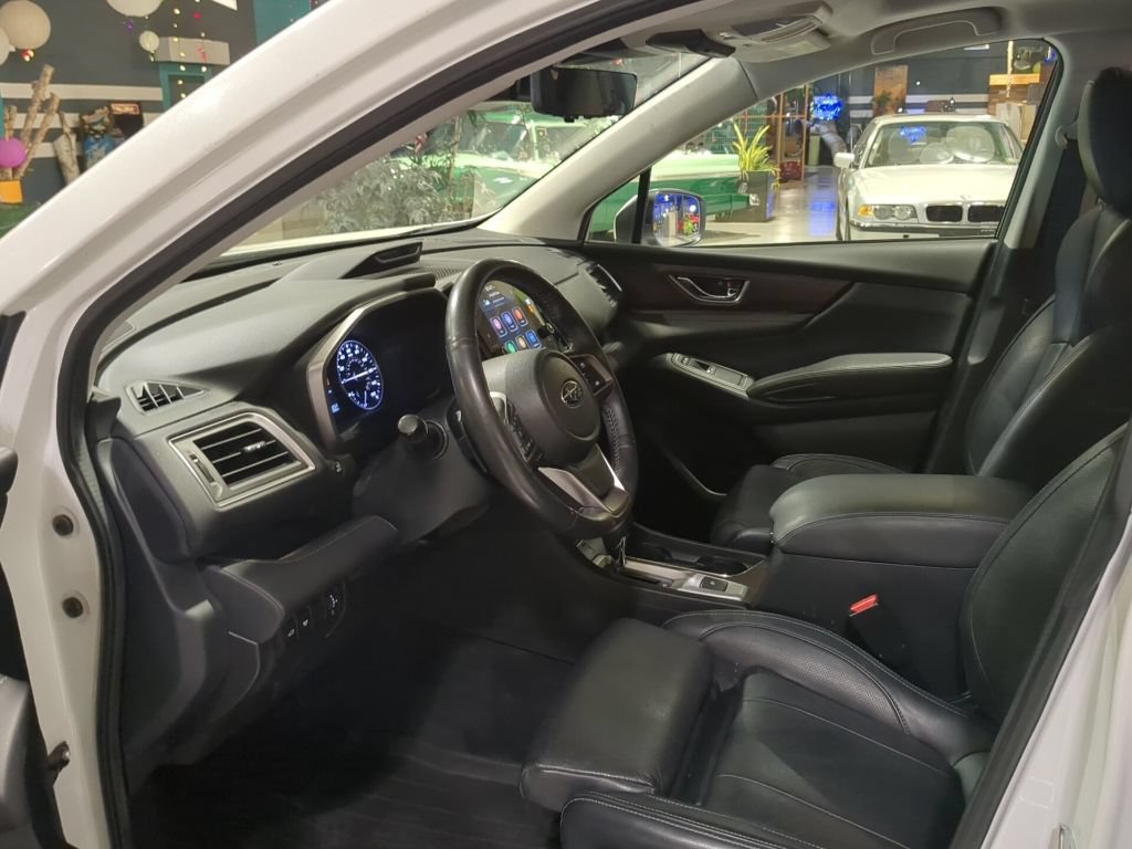 Used 2023 Subaru Ascent Touring AWD/4WD image 14