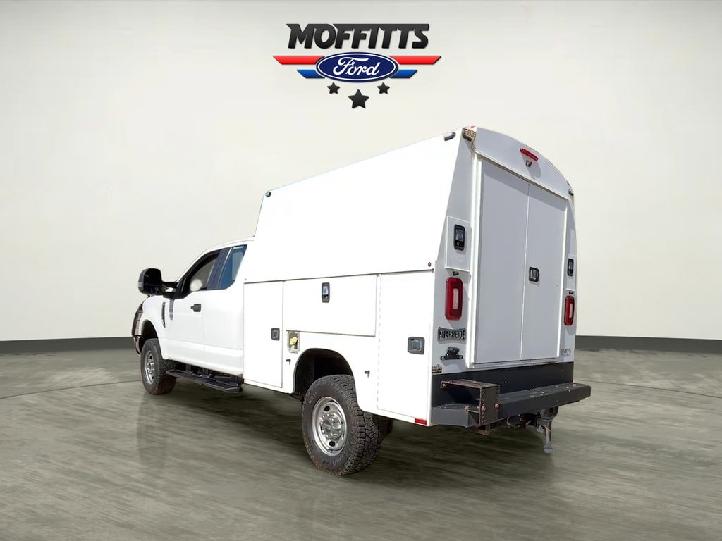 Used 2018 Ford F250 XL w/ Power Equipment Group AWD/4WD image 3