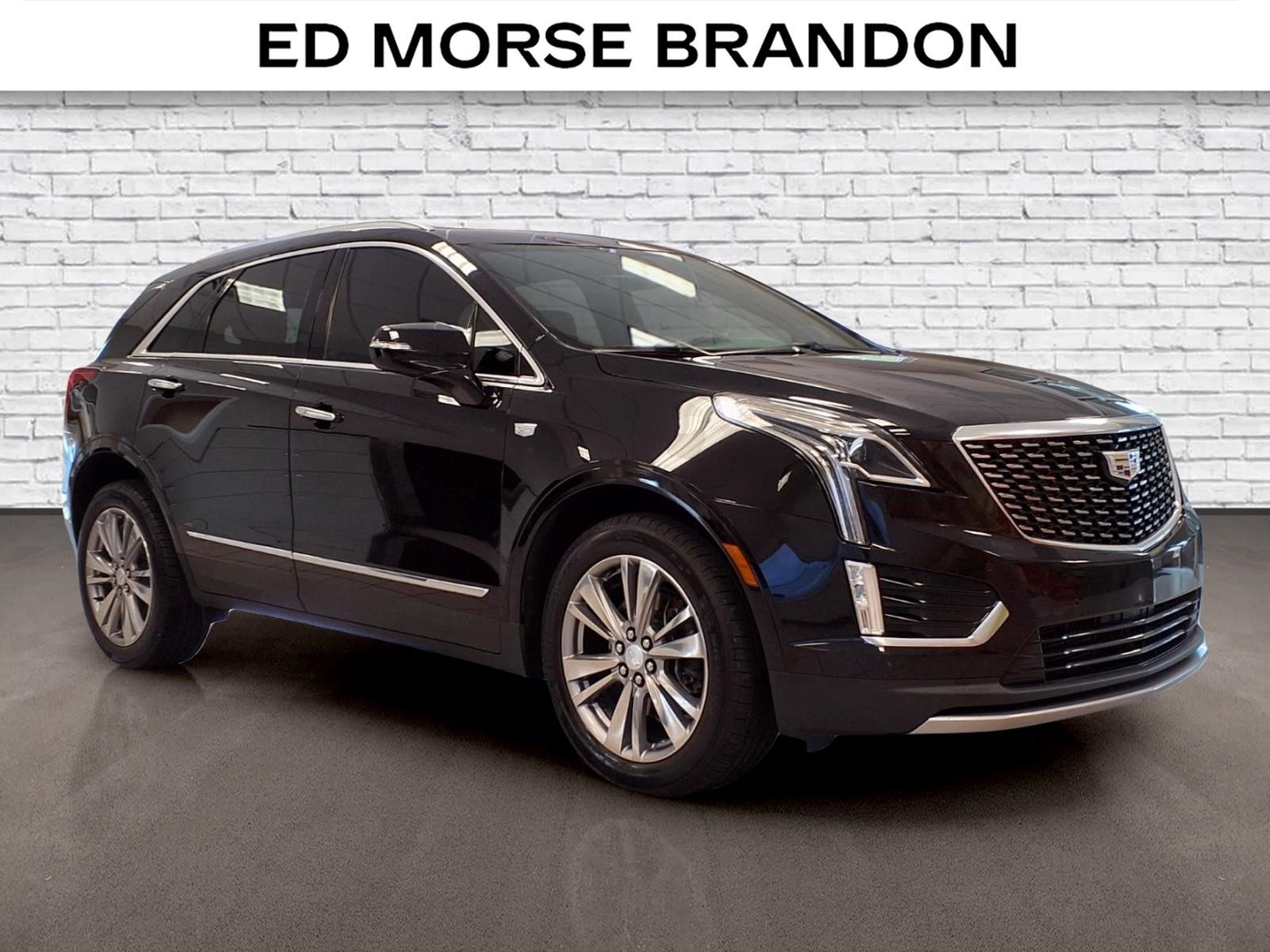 Certified 2024 Cadillac XT5 Premium Luxury FWD image 6