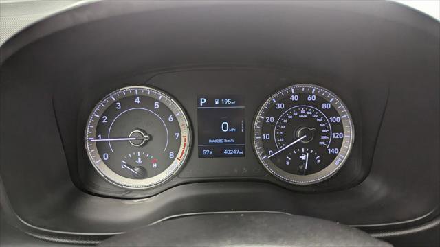 Used 2021 Hyundai Venue SE w/ Cargo Package image 26