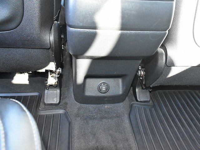 Used 2021 Kia Telluride S image 25