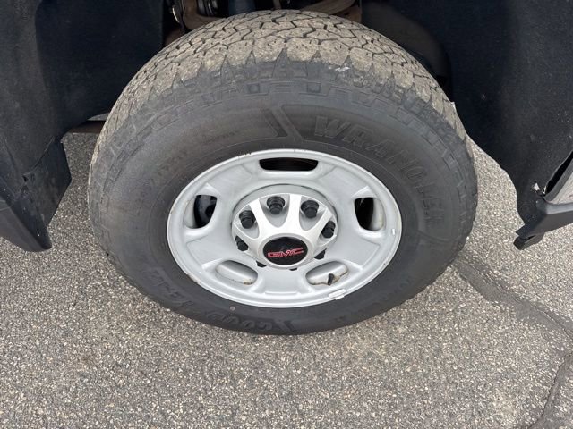 Used 2020 GMC Sierra 2500 4x4 Crew Cab w/ Convenience Package image 25