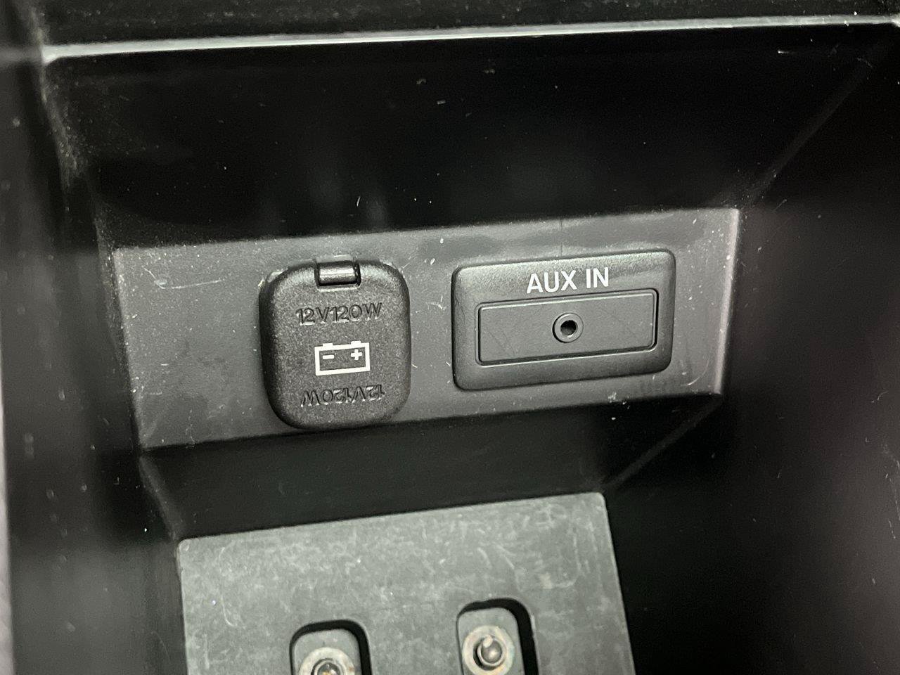 Used 2010 MAZDA MAZDA3 i Touring FWD image 18