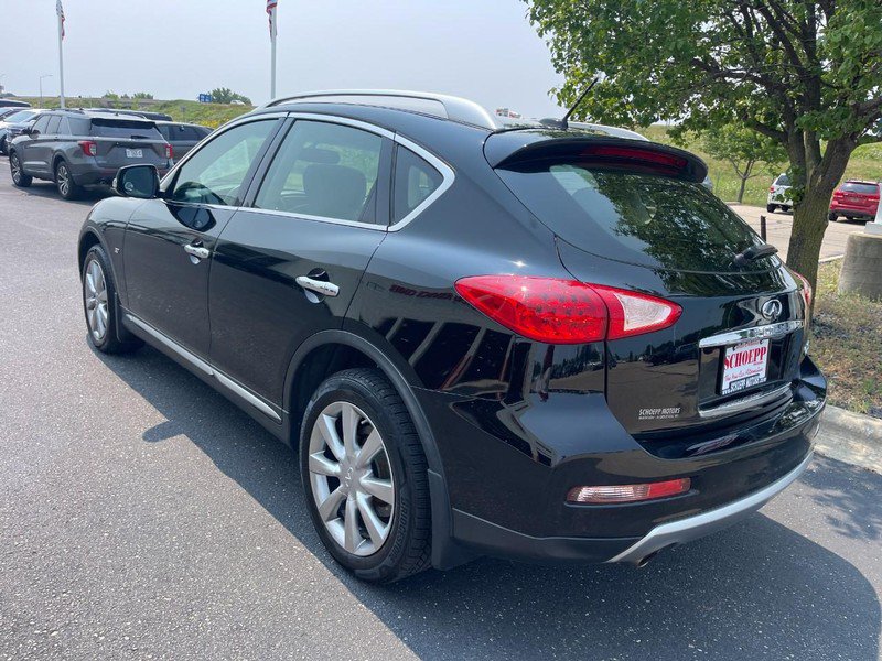 Used 2016 INFINITI QX50 AWD w/ Premium Package image 4