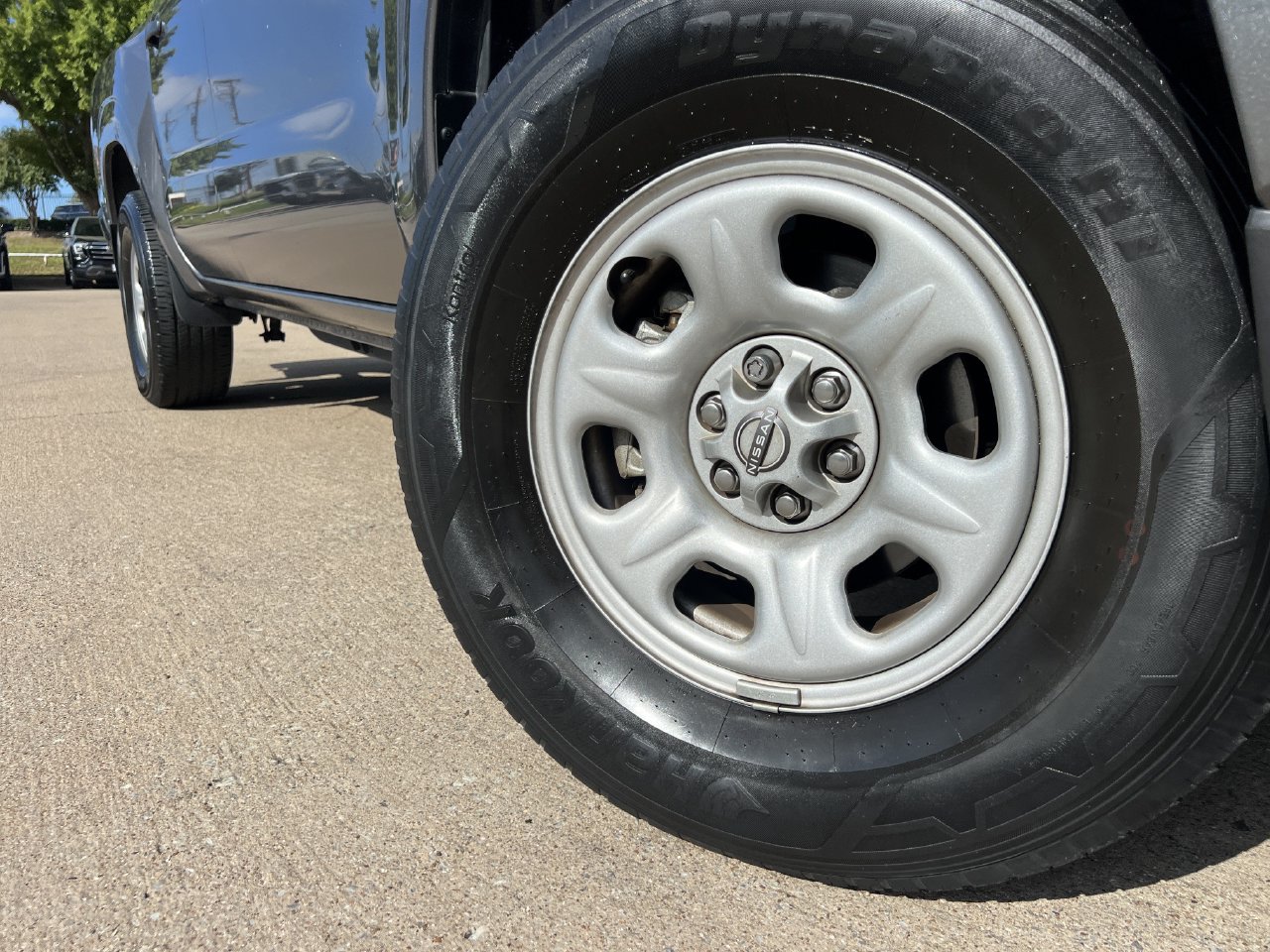 Used 2023 Nissan Frontier S AWD/4WD image 6