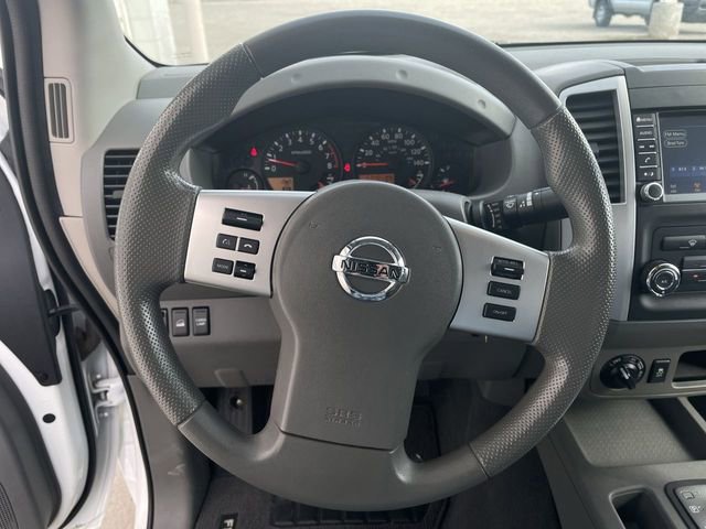 Used 2019 Nissan Frontier SV image 14
