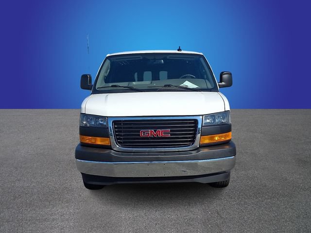 Used 2025 GMC Savana 2500 w/ Driver Convenience Package RWD image 2