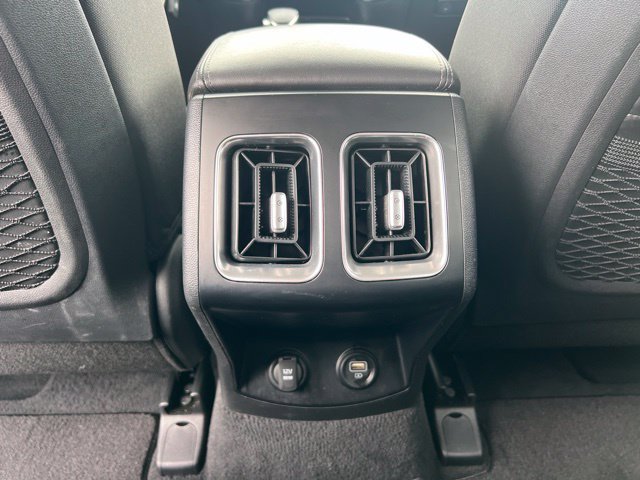 Used 2023 Kia Sorento LX FWD image 18