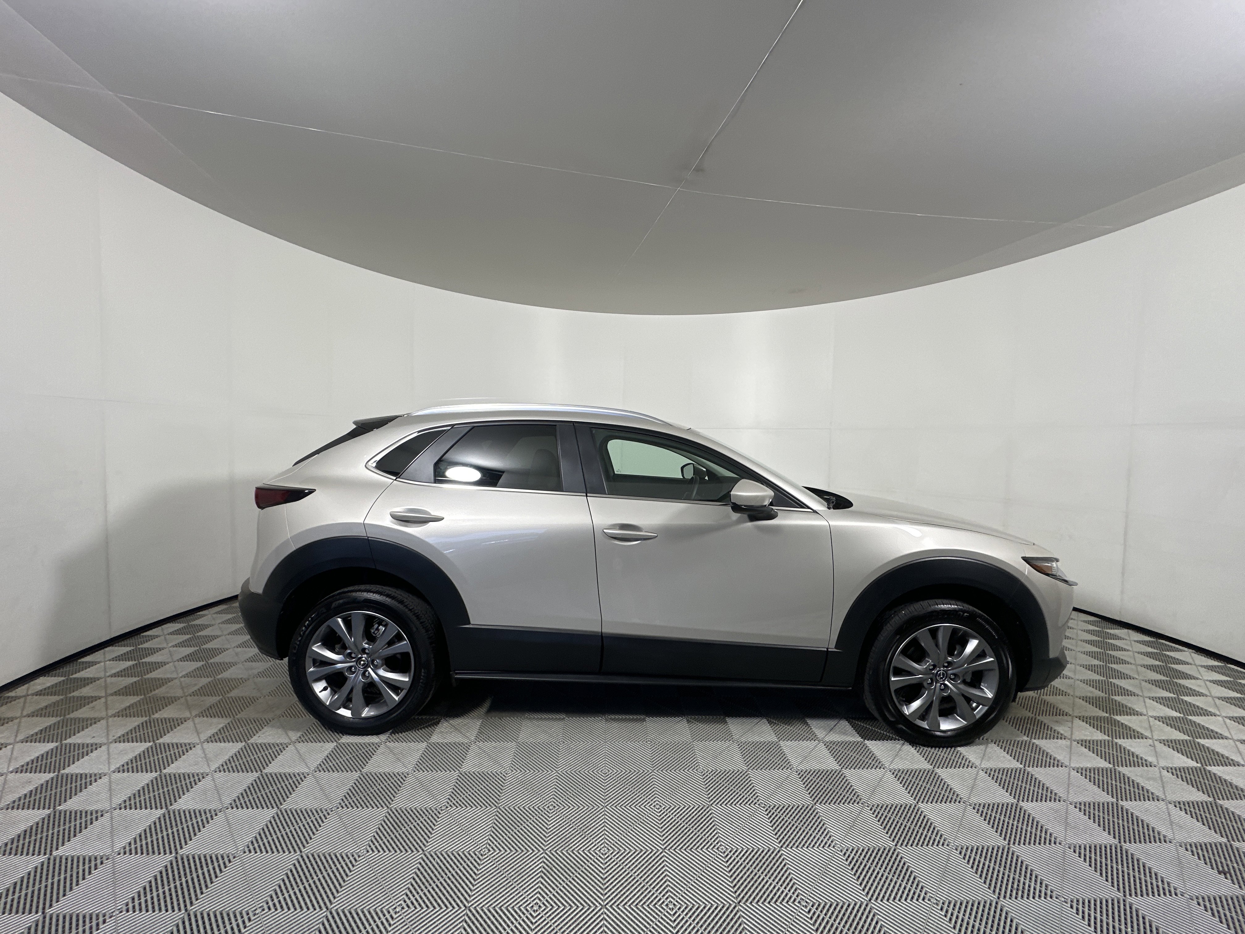 Used 2024 MAZDA CX-30 AWD 2.5 S w/ Preferred Package image 8