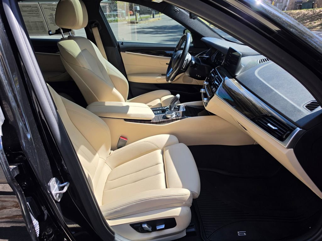 Used 2018 BMW 530e 530e iPerformance image 47