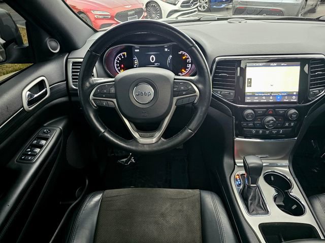 Used 2020 Jeep Grand Cherokee Altitude image 30