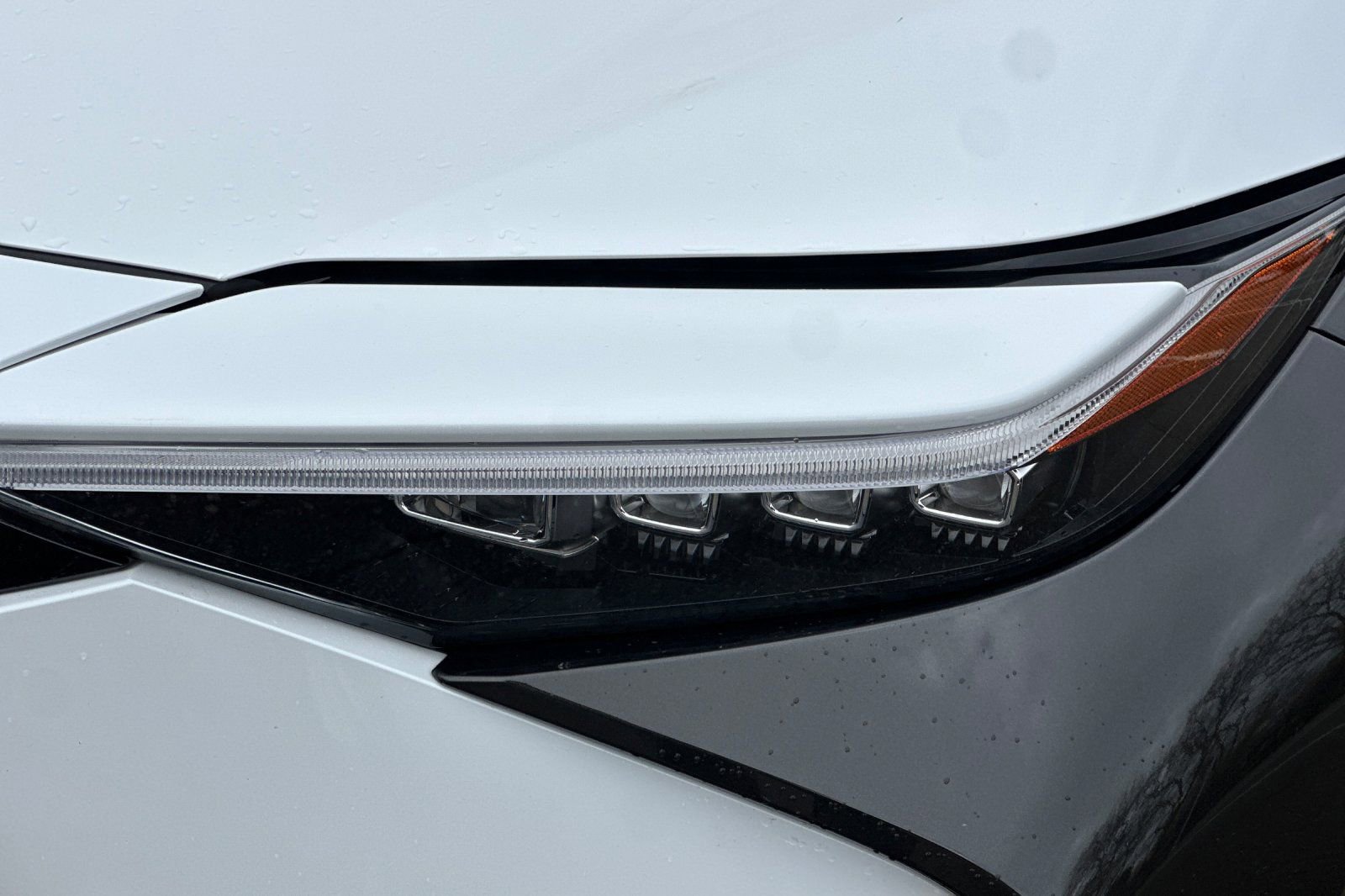 Used 2023 Toyota bZ4X Limited image 52