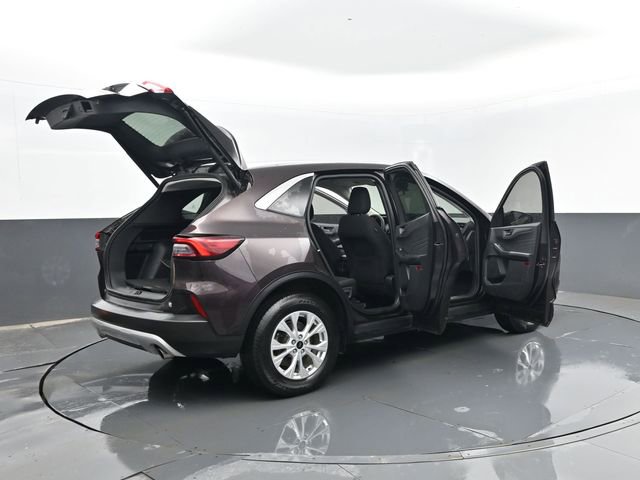 Used 2023 Ford Escape Active image 30