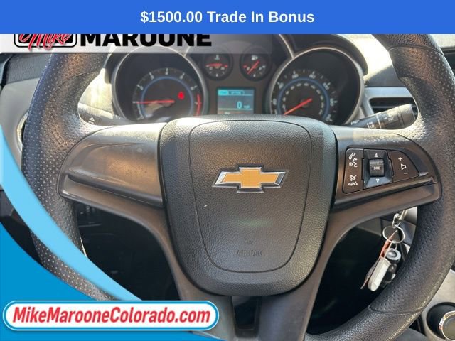 Used 2014 Chevrolet Cruze LS FWD image 25