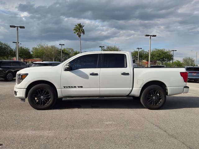 Used 2019 Nissan Titan SV w/ SV Convenience Package image 8