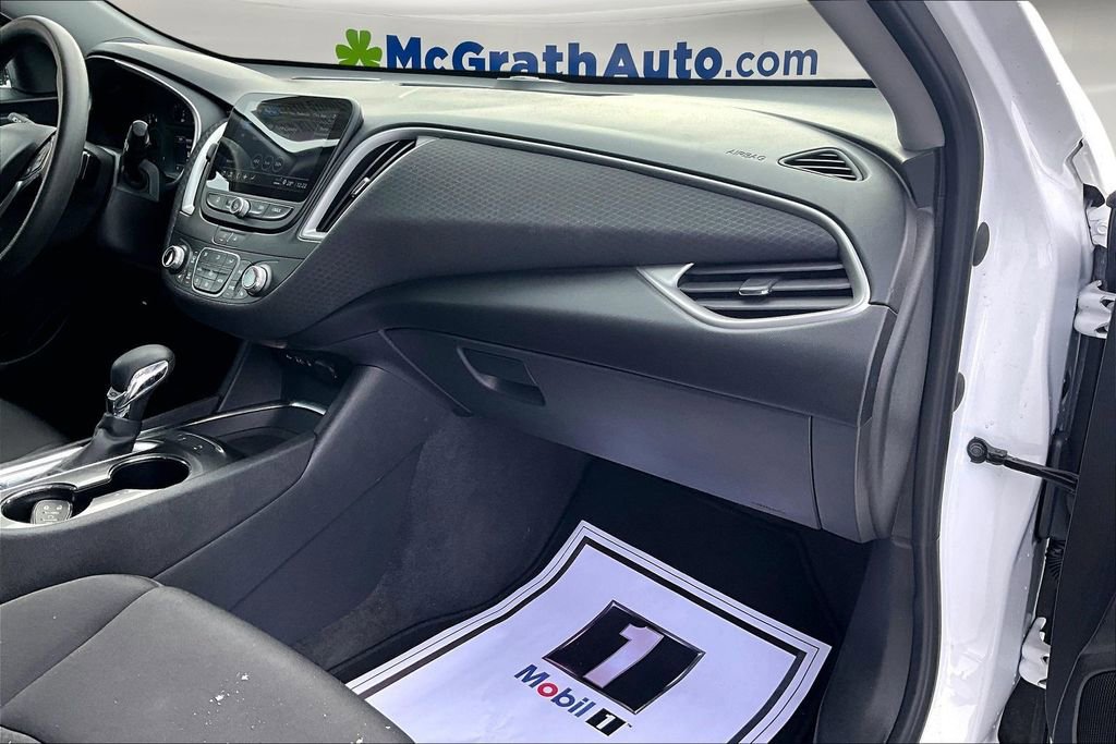 Used 2024 Chevrolet Malibu LT image 22