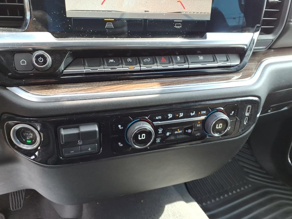 Certified 2023 Chevrolet Silverado 1500 LT AWD/4WD image 19