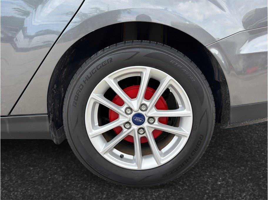 Used 2017 Ford Focus SE FWD image 13
