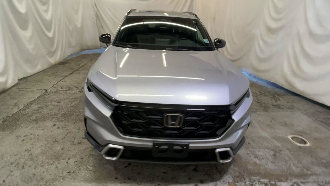 Used 2023 Honda CR-V Sport Touring image 3