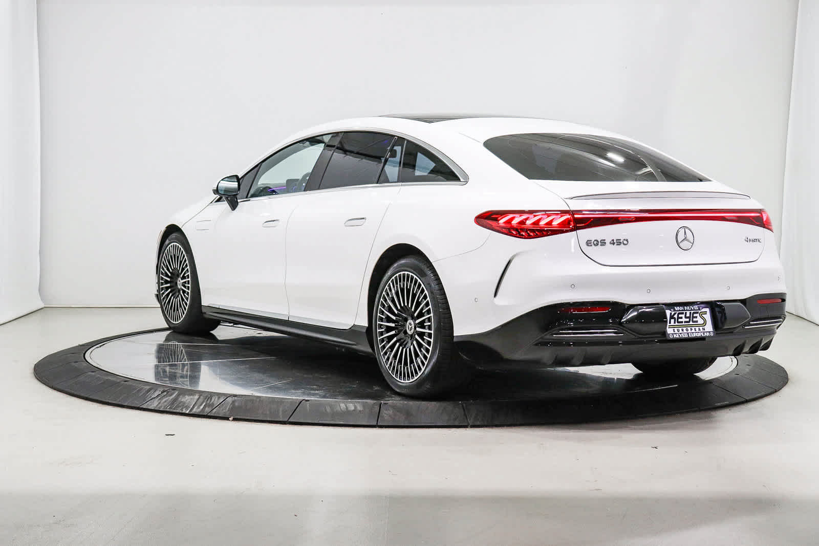 Certified 2023 Mercedes-Benz EQS 450+ 4MATIC Sedan image 2