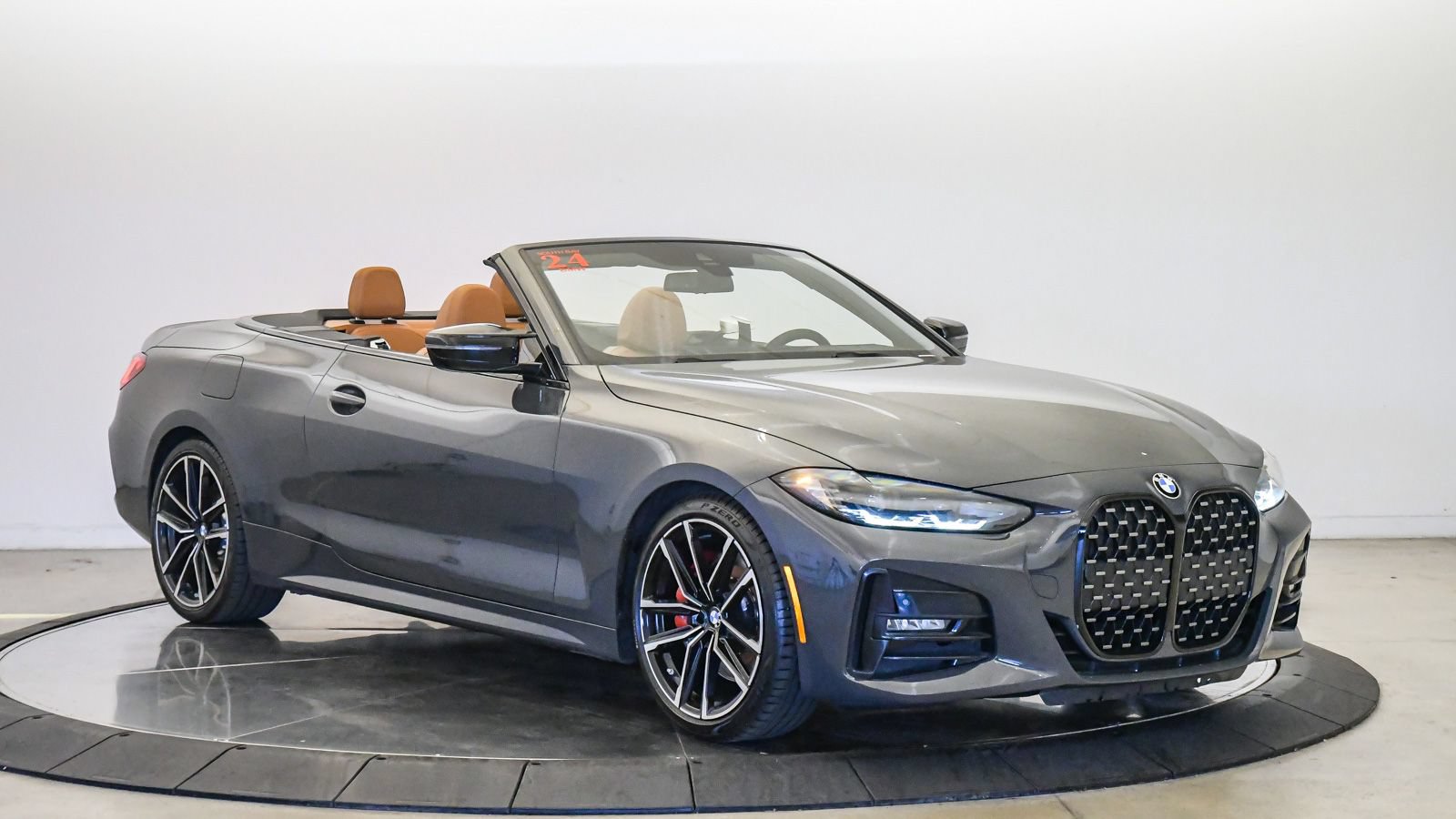 Used 2024 BMW 430i Convertible w/ M Sport Package RWD image 28