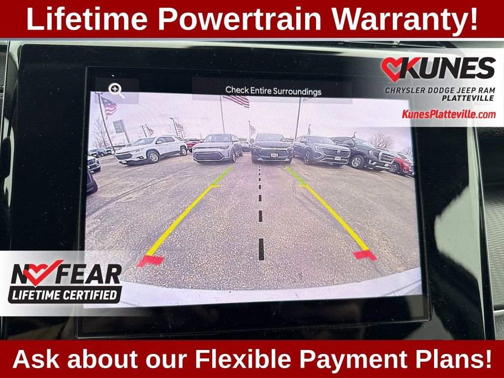 Used 2024 Jeep Grand Cherokee Laredo image 20