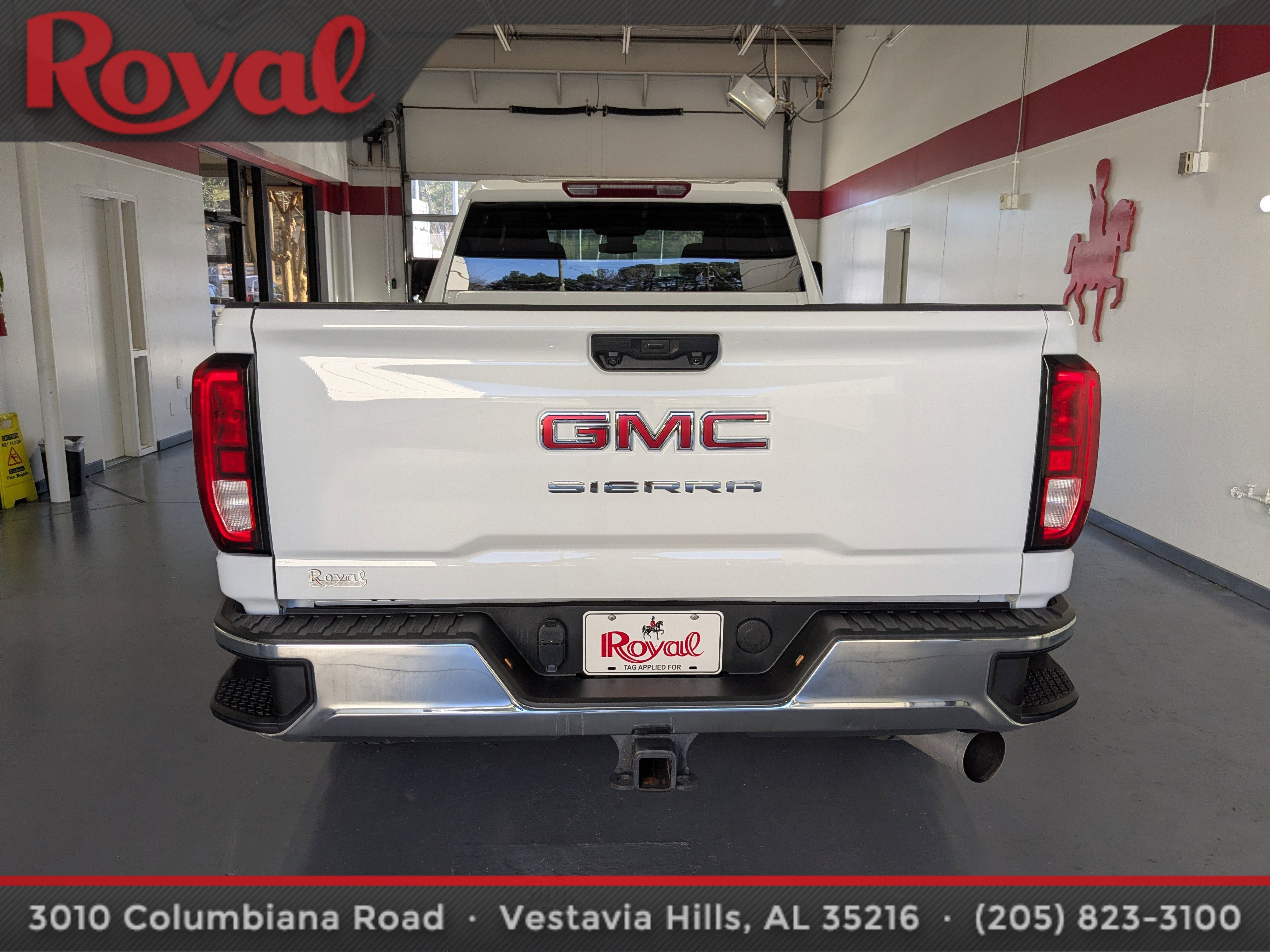 Used 2025 GMC Sierra 2500 Pro image 3