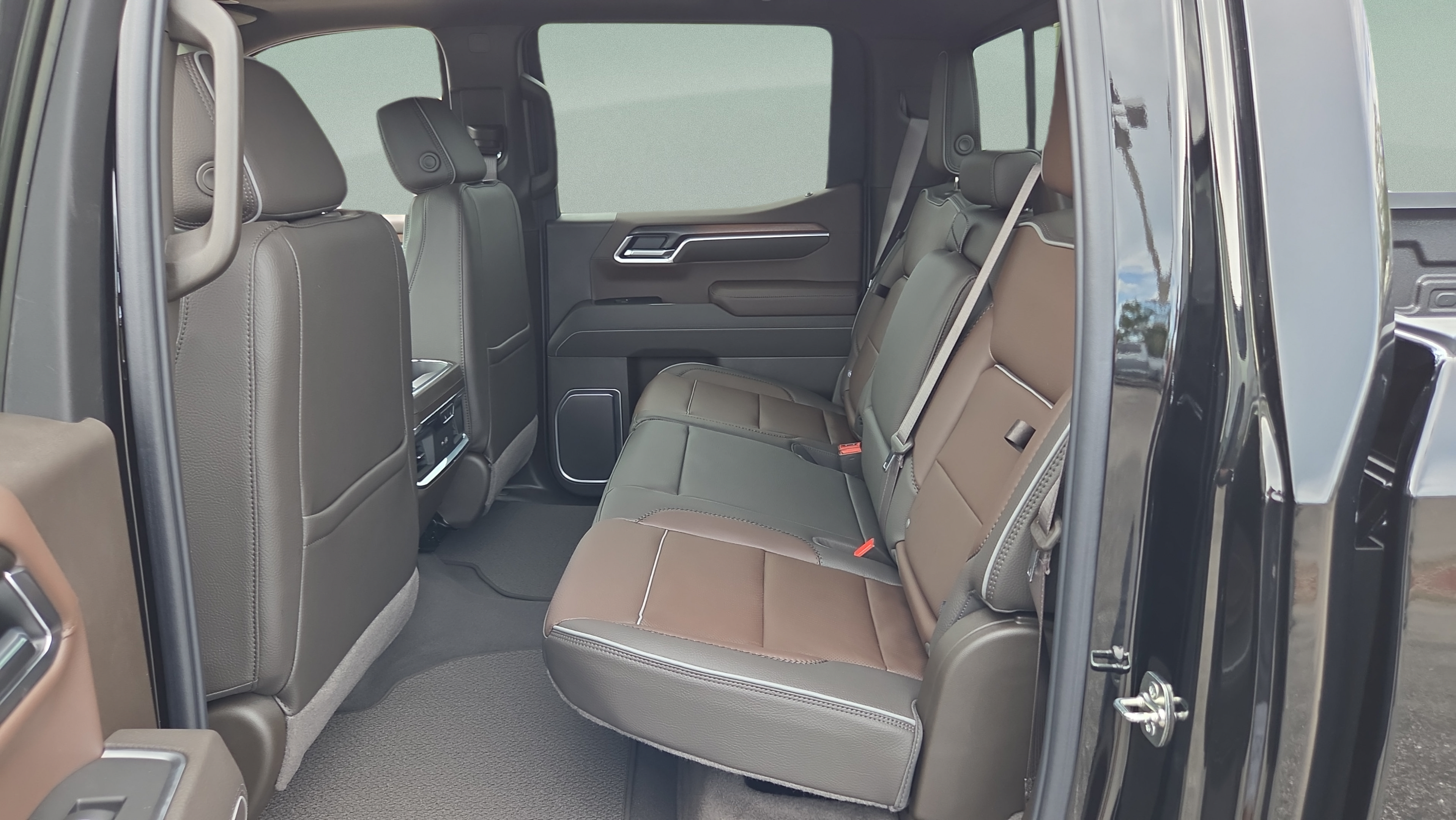 New 2026 GMC Sierra 1500 Denali AWD/4WD image 10