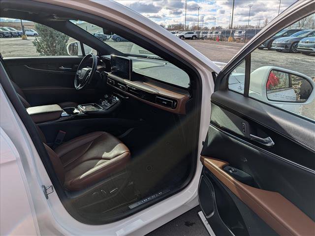 Certified 2022 Lincoln Nautilus Reserve image 13