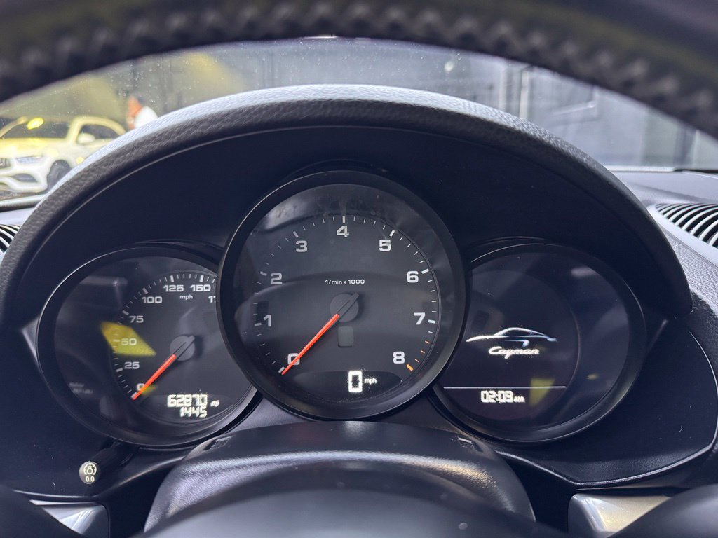 Used 2018 Porsche 718 Cayman RWD image 24