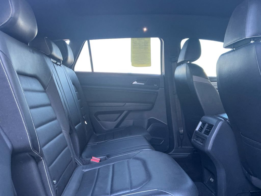 Used 2020 Volkswagen Atlas Cross Sport SEL Premium image 19