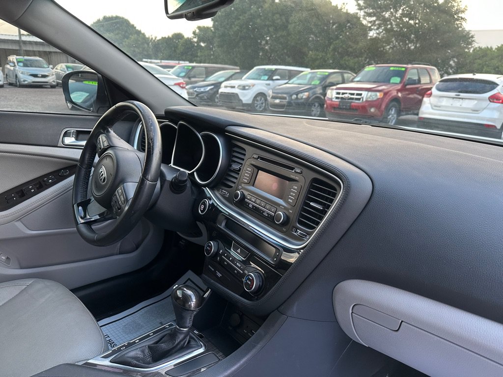 Used 2015 Kia Optima EX FWD image 8