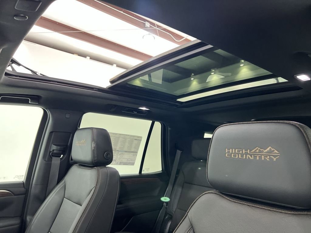 New 2024 Chevrolet Tahoe High Country image 18