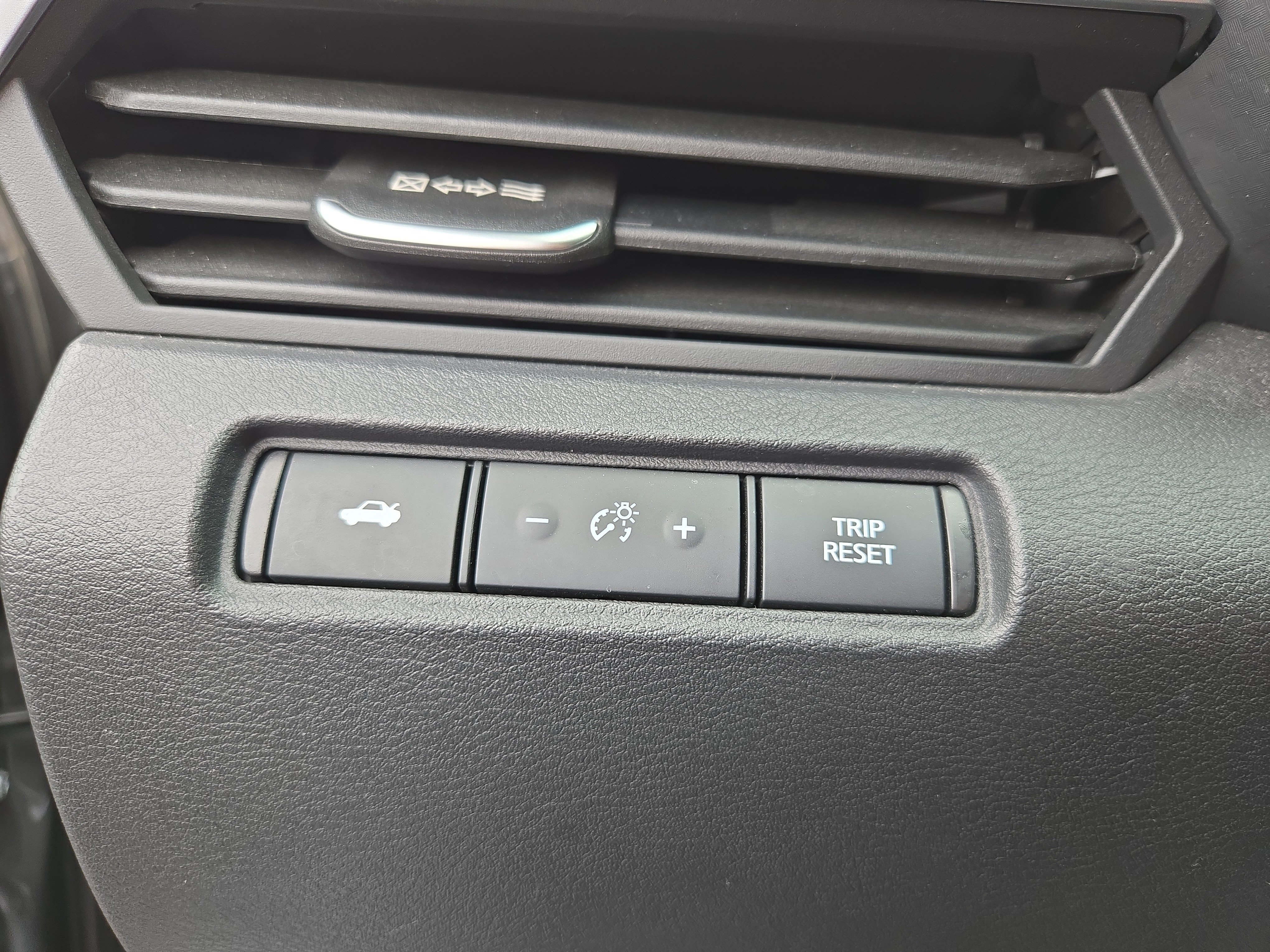 Used 2022 Nissan Altima 2.5 SV image 15