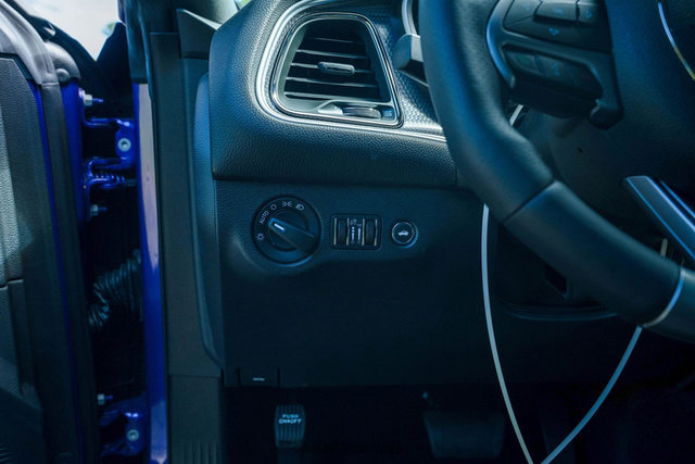 Used 2016 Dodge Challenger SRT Hellcat image 54