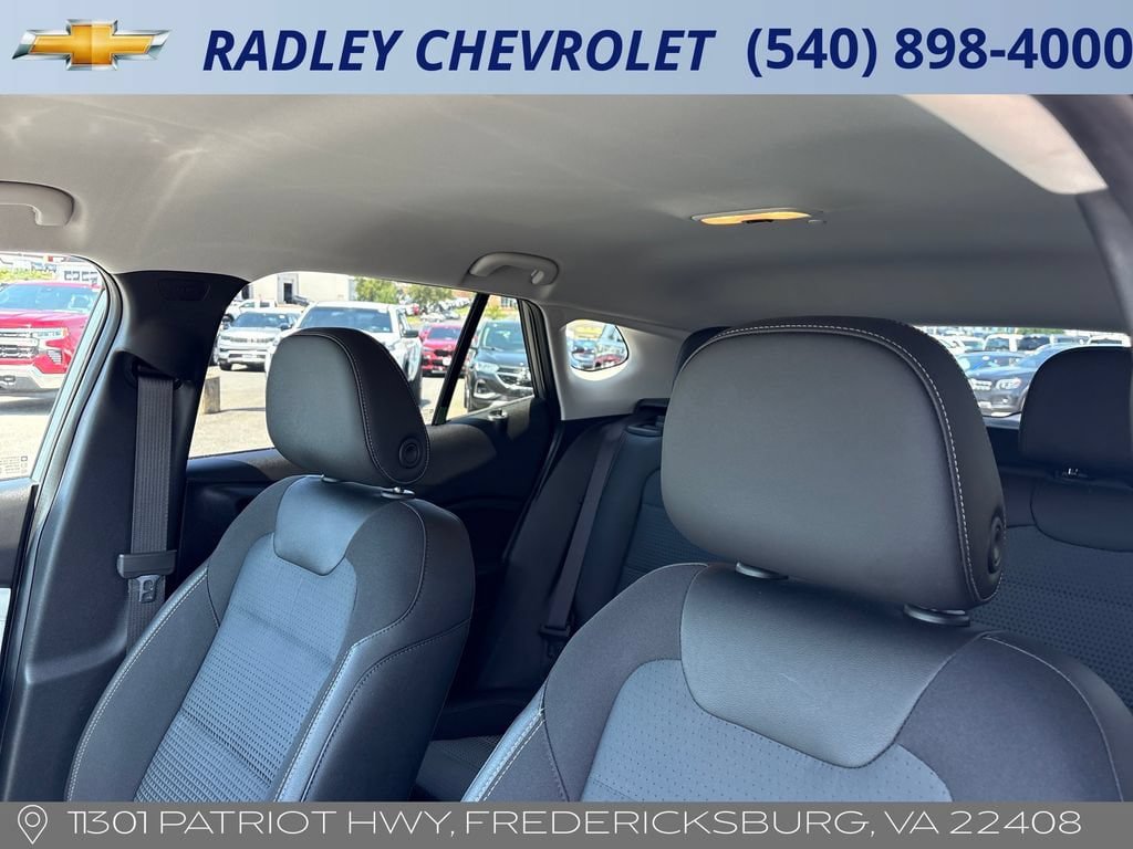 Certified 2026 Chevrolet Trax LT FWD image 2