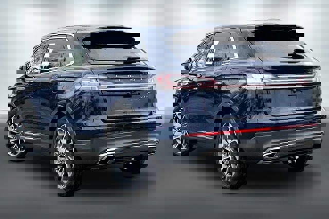 Used 2019 Lincoln Nautilus Reserve image 10