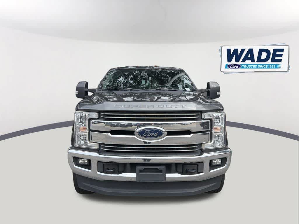 Used 2018 Ford F250 Lariat w/ Lariat Ultimate Package AWD/4WD image 2