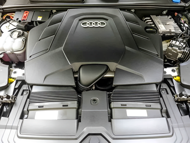 Used 2024 Audi Q8 Premium w/ Black Optic Package AWD/4WD image 30