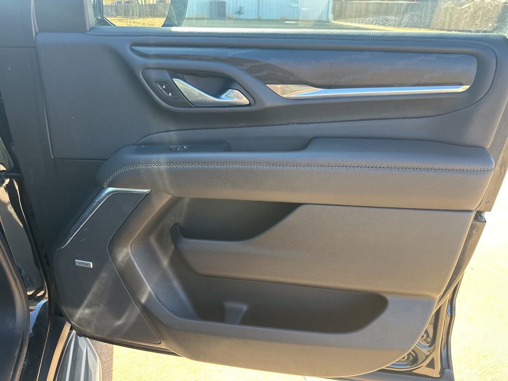 Used 2022 GMC Yukon XL Denali image 50