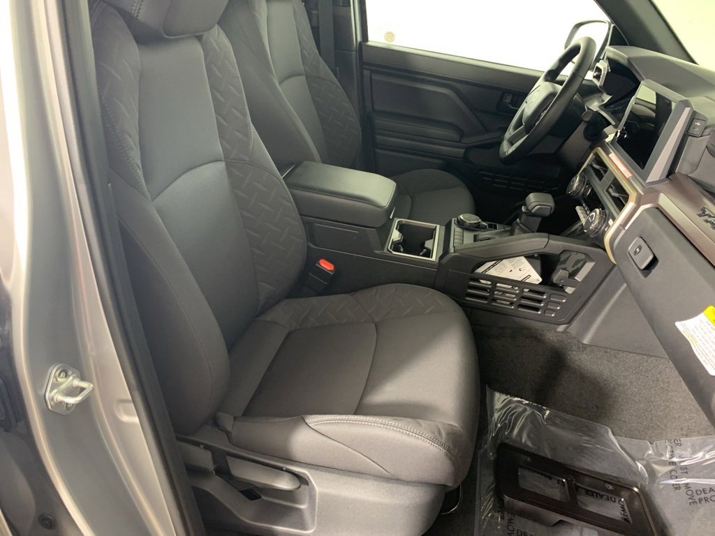New 2025 Toyota Tacoma SR5 image 27