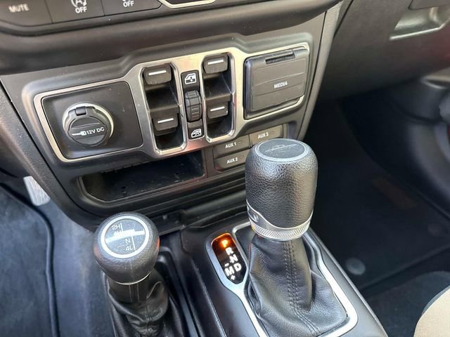 Used 2020 Jeep Gladiator Sport w/ Quick Order Package 24S image 19